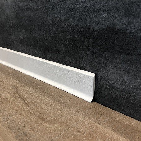 PROVISTON Battiscopa in plastica, schiuma rigida in PVC, colore bianco, 12,8 x 60 x 2500 mm, con labbro morbido flessibile, impermeabile, listello di alta qualità, facile da montare