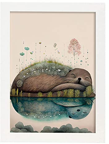 Nacnic Schlafender Otter Poster im Präzisionsstil. Illustrationen süßer schlafender Tiere in warmen Farben für Kinderzimmer. Innenarchitektur und Dekoration. A4 mit weißen Rahmen.