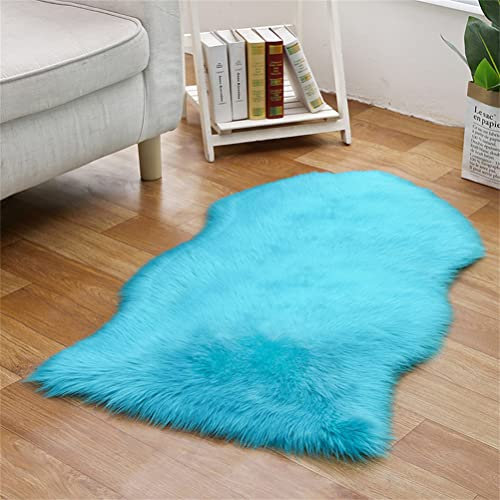 Tomifine Faux Lammfell Teppich, Kunstfell Dekofell Teppich Flauschiger Schaffell Bettvorleger für Schlafzimmer Bett oder Wohnzimmer Sofa Matte (45x70 cm,Blau 2)