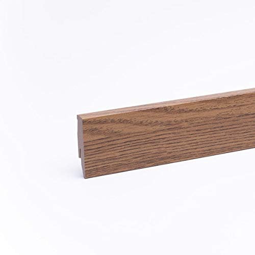Battiscopa con effetto legno rovere trattato con mordente 60 x 20 x 2600mm
