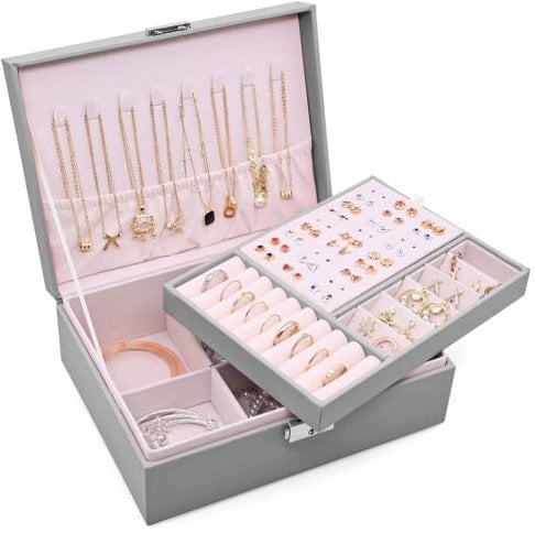 Sciphylia Schmuckkästchen 2 Schichten Pu-Leder Schmuckaufbewahrung für Mädchen Frauen Grosse Kapazität Tragbar abschließbar Reise Schmuckkästchen für Ringe Ohrringe Halskette Armbänder, Grau