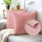 Encasa XO Kissenbezüge 2 Stück (50x50 cm) - Ticking Red - Weiche Baumwolle Leinwand Ungefärbt Rechteckige Kissenbezug Bunte Dekorative für Wohnzimmer Schlafzimmer Sofa Waschbar