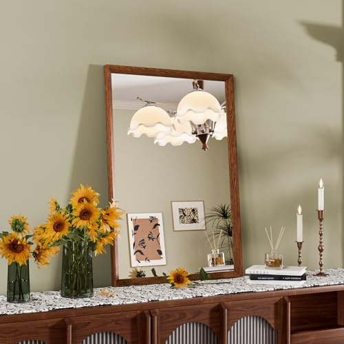 Snowdool Vintage Wandspiegel in Braun, 45 x 65 cm, Kosmetikspiegel mit rechteckigem Rahmen, kann horizontal oder vertikal aufgehängt Werden, dekorativ für Badezimmer, Schlafzimmer, Wohnzimmer