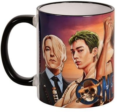 Elbenwald One Piece Tasse avec Crew et logo de la série Live Action - Tasse à café avec poignée - Pour homme et femme - Unisexe 320 ml - Céramique - Multicolore