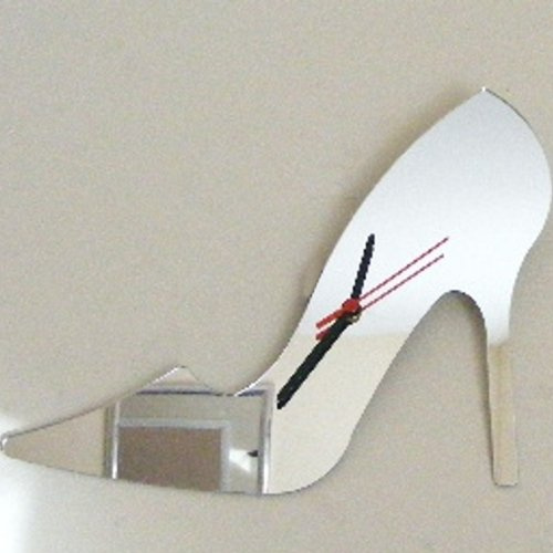 High Heel Shoe Clock, Silver Acrylic Mirror, 30cm x 25cm | High heel shoe shape, silver acrylic mirror, 30cm x 25cm, shatterproof