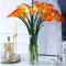DUYONE Künstliche Blumen Calla Lilly 64 cm großer Latex-Blumenstrauß, weich, fühlen Sich an mit langem Stiel, 5 Stück für Zuhause, Wohnzimmer, Schlafzimmer, Esstisch, Büro, Hochzeit,(Orangen)