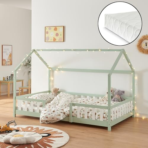 [en.casa] Kinderbett Sisimiut mit Matratze 120 x 200 cm Hausbett Montessori mit Rausfallschutz Holzbett für Kinder Bodenbett Lattenrost Kiefernholz Mintgrün/Weiß