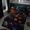 Happy Linen Company Jungen/Mädchen Bettwäsche-Set für Doppelbett - Planeten & Weltraumraketen - im Dunkeln Leuchtend - Dunkelblau