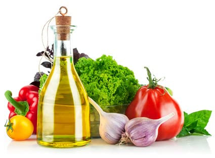 Póster de 50 x 40 cm: verduras frescas con aceite de oliva, aislado sobre fondo blanco(49583294)