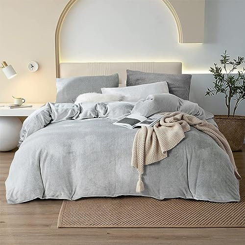 YASMENG Warme Winter Bettwäsche 135x200cm 4teilig Hellgrau Flauschige Plüsch Bettwäsche Super Weich & Kuschlig Hochwertige Bettbezug Set mit Reißverschlussund 2 Kopfkissenbezüge 80x80cm