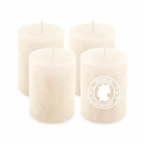 Alluvo Stumpenkerzen 4er Set Wollweiß 80 x 60 mm aus Pflanzenwachs | Vegane, unbeduftete Kerzen mit bis zu 100 Stunden Brenndauer – tropfarm und selbstverlöschend für Hochzeit und Zuhause
