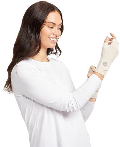 Solbari Unisex Hand Covers UPF 50+ | Soft, breathable hand covers made from natural fibers, ideal for walking, golf and everyday wear