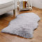 Tomifine Faux Lammfell Teppich, Kunstfell Dekofell Teppich Flauschiger Schaffell Bettvorleger für Schlafzimmer Bett oder Wohnzimmer Sofa Matte (50x80 cm,Grau)
