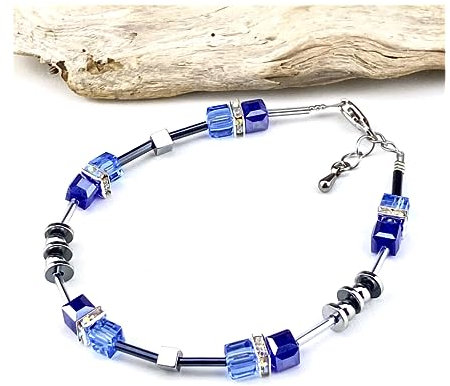 Handgemachtes Glas Perlen Würfel Armband kombiniert mit Hämatit Plättchen und Glasstäbchen Edelstahl Verschluss
