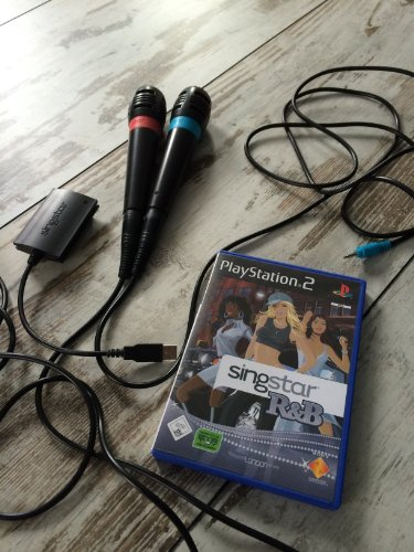 SingStar R & B inkl. 2 Mikrofone