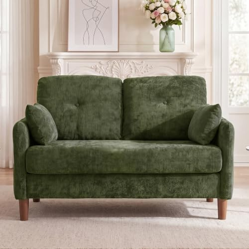 Vipbear Kleines Sofa 2-Sitzer, 124CM Kleine Couch, Grün ChenilleStoff Mini Couch mit 2 Kissen, MiniSofa mit Armlehnen und Seitentaschen, Knopfdesign, Gästesofa für Wohnzimmer, Apartment, Büro