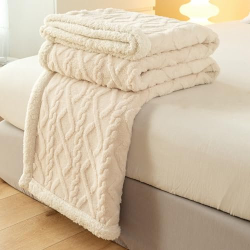 QOFLY Kuscheldecke Fleecedecke Flanell Decke 150x200 Pompoms Einfarbig Wohndecken Couchdecke Flauschig Überwurf Mikrofaser XL Tagesdecke Beige
