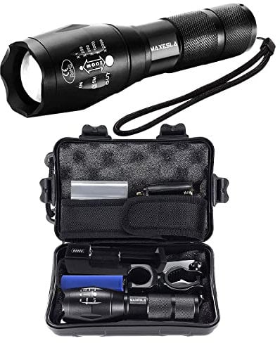 Maxesla Torcia LED Potente Professionale, 2000 Lumen Torcia LED Potente, Torce LED Alta Potenza con 18650 Ricaricabile Batteria 5 Modes, Zoomable, IP65 Impermeabile, nero