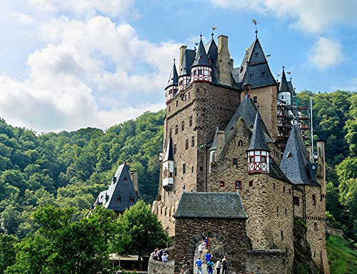 hansepuzzle 68859 - Burg Eltz Puzzle 1000 Teile | Gebäude Puzzle mit hochwertiger Puzzle Aufbewahrung: Kartonbox und Wieder verschließbarem Beutel | Puzzle-Maße: 60 x 46 cm