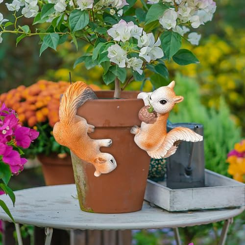 2PC Blumentopf Hänger Eichhörnchen Deko Figuren mit Weinglas,Deko Tiere Harz Statue Miniteich Gartendeko,Eichhörnchen Blumentopfhänger Figuren Balkon Garten Topfdekorationen (2pc)
