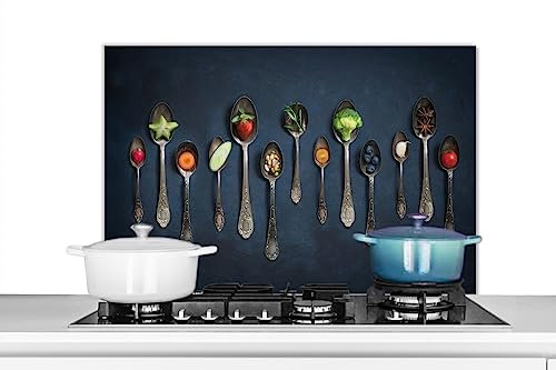 KitchenYeah© Küchenrückwand Platte Spritzschutz Küche Deko Aluminium Platte Spritzschutz Herd Alternative für Selbstklebende FolieGewürze - Löffel - Silber - Gewürz - Industrial - 90x60 cm