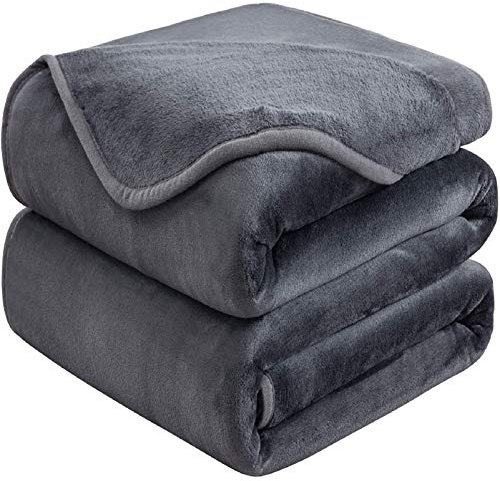 HOZY Kuscheldecke 230x270cm Dunkel Grau, Fleece Decke Sofa Decke, Warme Bettdecke Fleecedecke Couch Decken Flauschige Decke, Tagesdecke Sofaüberwurf Hundedecke Sofadecke Couchdecke flauschig