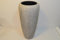 Klocke Dekorationsbedarf Pflanzvase/Pflanzkübel – Klein: 75cm - Steinoptik Beige - Fiberglas - Mit Einsatz – Indoor & Outdoor – Wetterbeständig & Frostsicher – Vase/Kübel
