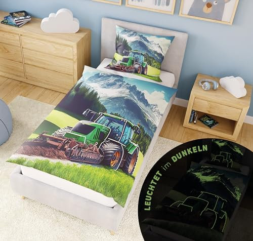 Carpe Sonno® Bettwäsche 135x200 Kinder [Leuchtet im Dunkeln] Traktor + 10 Spiele | 100% Renforcé Baumwolle Oeko-Tex 100 Standard | Kinderbettwäsche Glow in The Dark | Mädchen & Jungen
