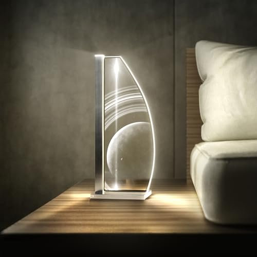 Luverre Tischlampe | LED-Leuchte | Glas-Leuchte mit Gravur für Nachttisch, Kommode, Wohnzimmer | Weltraum, Raumfahrt (Infinite Space, Segel | silber)