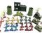 lomdung 27 Stück Soldatenfiguren mit 11 Stück Waffenzubehör, Mini Figures Military Kit, WW2 Armee Spielzeuge zum Figuren, Militärarmee Spiel fur Geschenke ab 6 Jahren Jungen or Erwachsene