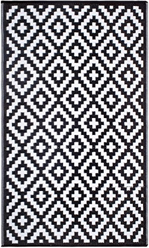 FH Home - Outdoor-Teppich - wetterfest, farbecht, wendbar - recycelter Premium-Kunststoff - geometrisch - Terrasse, Balkon, Garten, Flur, Bad - Läufer Aztec - Schwarz & Weiß - 90 x 150 cm