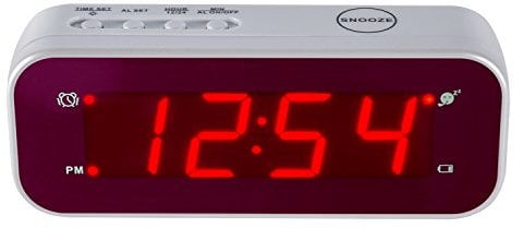 Timegyro kleine Digitale batteriebetriebene Uhr, LED Schreibtischuhr batteriebetrieben nur Akku Wecker mit Snooze Helligkeit Einstellbar 12/24 Modus für Schlafzimmer,Regal,Reisen