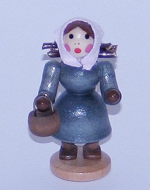 Rudolphs Schatzkiste Miniatur Holzweibel stehend bunt Höhe= 6cm NEU Seiffen Erzgebirge Dekoration Holzfiguren Weihnachten Fensterschmuck Spielzeug Deko Weihnachtsfigur