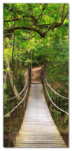 Wallario Selbstklebende Türtapete Hängebrücke im Urwald grüner Dschungel - Türposter 100 x 220 cm Abwischbar, rückstandsfrei zu entfernen