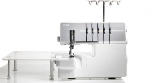 PFAFF Overloeckmaschine Coverlock 3.0