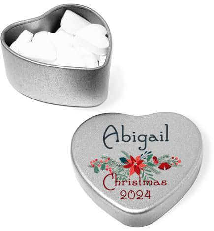 Luxury Personalised Name Christmas 2025 Place Settings Mini Heart Shaped Tin Xmas Dinner Table 2025 Xmas Wreath with Bells filled with mini mints