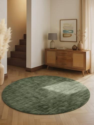vikosa Viskose Teppich Noemi - Flauschiger Wohnzimmerteppich Rund, Handgemacht & Weich, Einfarbiges Design Handgewebt, dezenter Glanz, Kurzflor für Wohnzimmer, Schlafzimmer, Flur - Grün, Ø 150 cm