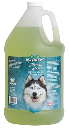 BIO-GROOM - Herbal Groom - Natürliches Kräutershampoo - Hundeshampoo und Welpenshampoo - Mit 8 reinen Pflanzenextrakten - Für Lang- und Kurzhaarige Rassen - Frei von Parabenen - 3.8 L