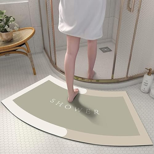 EUPXRHY Duschmatte Halbrund, Kieselgur Gebogene Duschmatte, Gummi rutschfeste Duschvorleger Runddusche, Saugfähig Dusch Vorlegematte Für Eckdusche, Waschbarer Duschvorleger Eckdusche,Beige,40x75CM