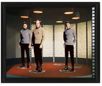 Pyramid International – 3D-Linsenrahmen – Echte Bewegung und Tiefe – Star Trek – Geschenkidee zum Geburtstag – 25,5 x 20,5 cm – offizielles Lizenzprodukt