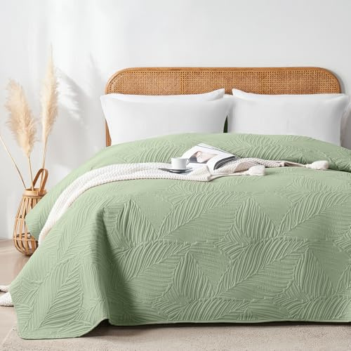 VIVA FINO Tagesdecke 240x260 cm,Hellgrün Ultrasonic Steppdecke,Leicht,Weich und Pflegeleicht,Doppelseitig,Bettüberwurf mit Blattmuster,Ideal für alle Jahreszeiten,Für Bett und Sofa