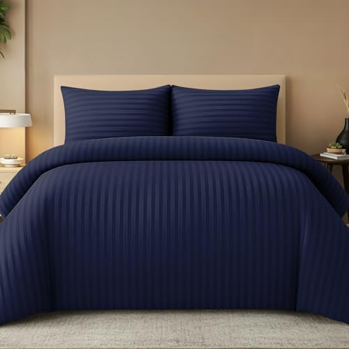 Pamposh Geprägte Satin-Streifen Bettwäsche 155x220 cm – 2-teiliges Mikrofaser Bettbezug Set mit Kissenbezug 80x80 cm, Weiche & Atmungsaktive Satin-Bettwäsche, Pflegeleicht & Elegant
