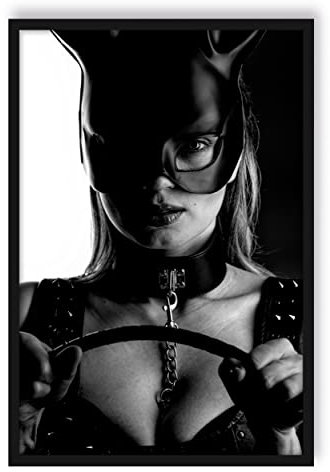 Pixxprint Sexy Frau mit Halsband und Hasenmaske, Monochrome, Poster im Bilderrahmen, Format: 38x30cm, Kunstdruck gerahmt