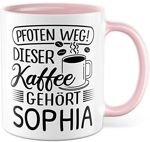 Tasse mit Spruch personalisiert - Pfoten weg! Dieser Kaffee gehört eigener Name - Kaffeetasse personalisieren, lustiger Spruch Geschenkidee Kaffeeliebhaber Becher (Weiß & Pink)