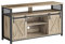VASAGLE Meuble TV, Support pour Téléviseur Jusqu’à 60 Pouces, Table Télé avec Étagères Réglables, Porte Coulissante, Cadre en Métal, Couleur Chêne et Noir LTV46B50