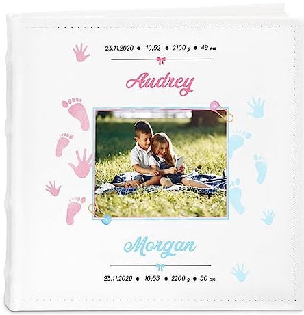 Maverton Einsteckalbum mit Aufdruck - Fotoalbum für 200 Fotos 10x15-50 Seiten - Größe: 21x22cm - Weiß - personalisierte Geschenke für Kind zur Taufe Geburt - Geburtstagsgeschenk