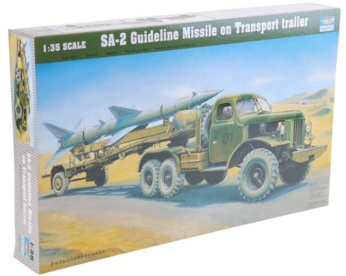 Trumpeter 1:35 - SA-2 Guideline Missile with Trailer