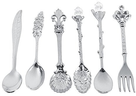 Carved Vintage Spoon Set,Fdit Cutlery Set of 6 Vintage Spoons Royal Tableware Spoons Metal Mini Carved Fruit Spoon for Kitchen Dining Room
