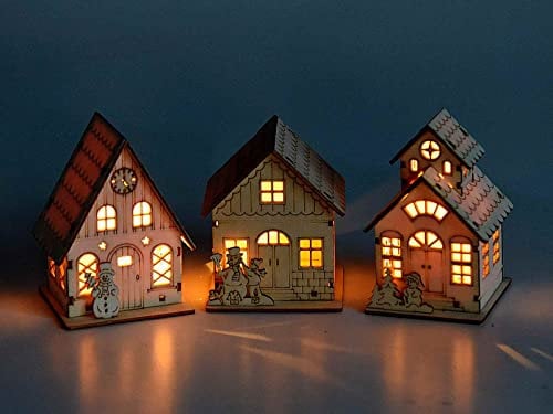 KONTARBOOR Village de Noël Lumineux en Bois avec lumières LED, Ensemble de 3 Maisons et Personnages.