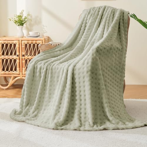 Wajade Fleece Throw Blanket, Fluffy Faux Fur Blanket for Bed Sofa Couch, Soft Warm Thick Blanket,waffle Sage Green-127X178